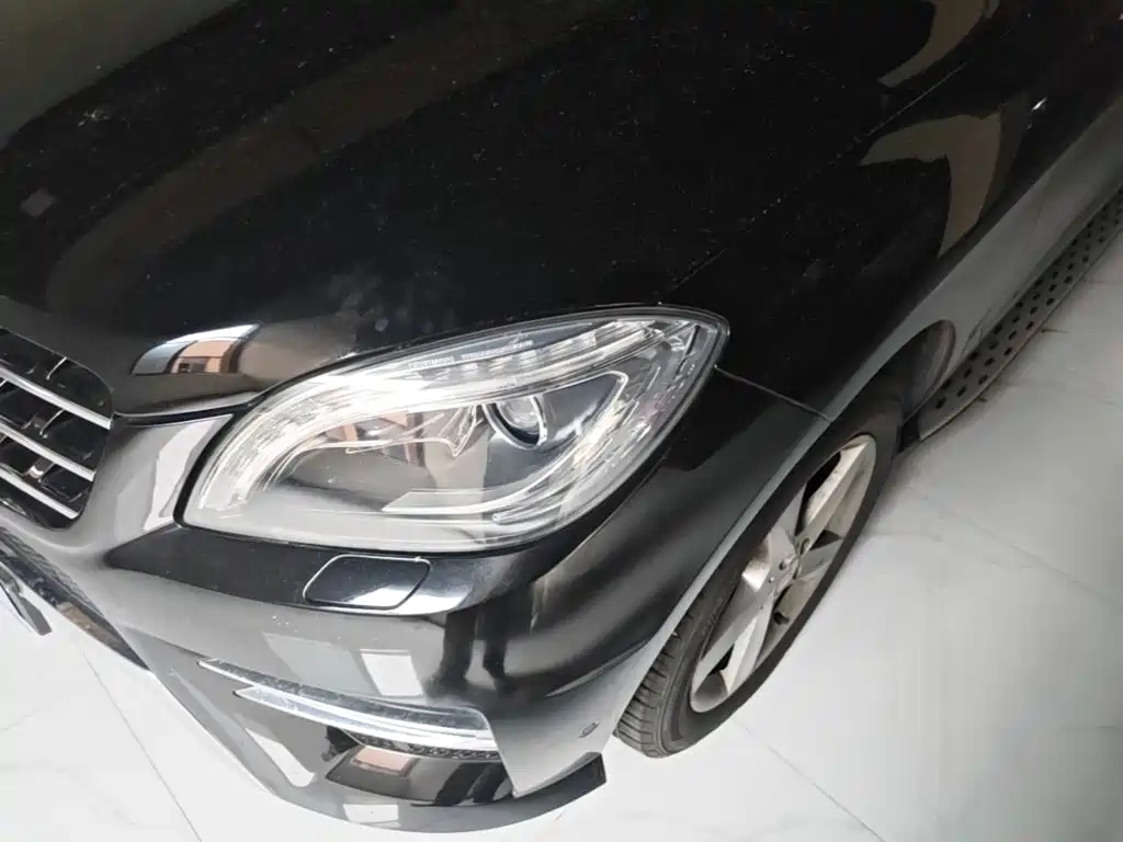 Mercedes-Benz M-Class — миниатюра 2