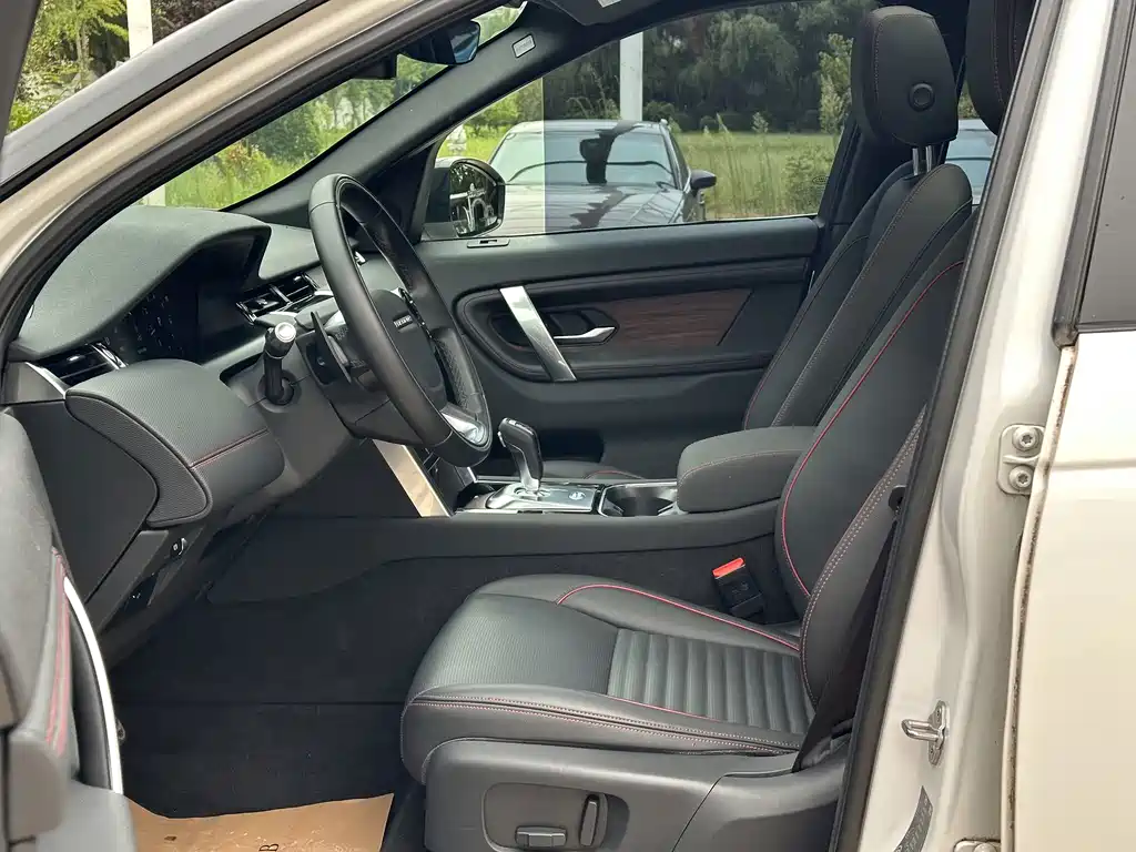 Land Rover Discovery Sport — миниатюра 7