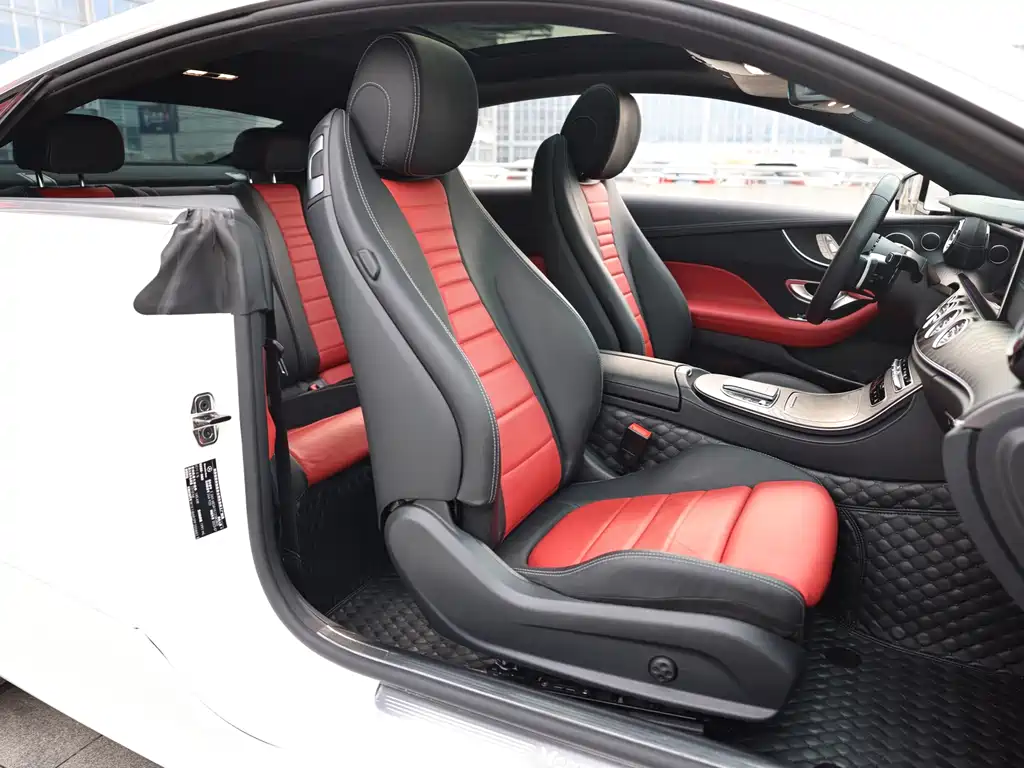 MERCEDES-BENZ E CLASS