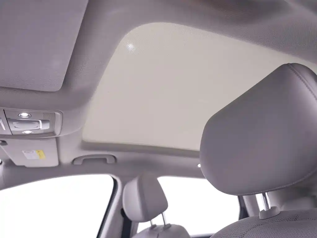 BYD Sealion 05 EV — миниатюра 8