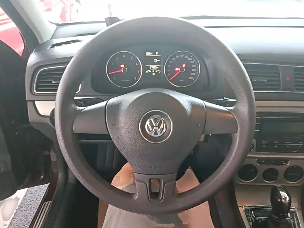 Volkswagen Lavida — миниатюра 11