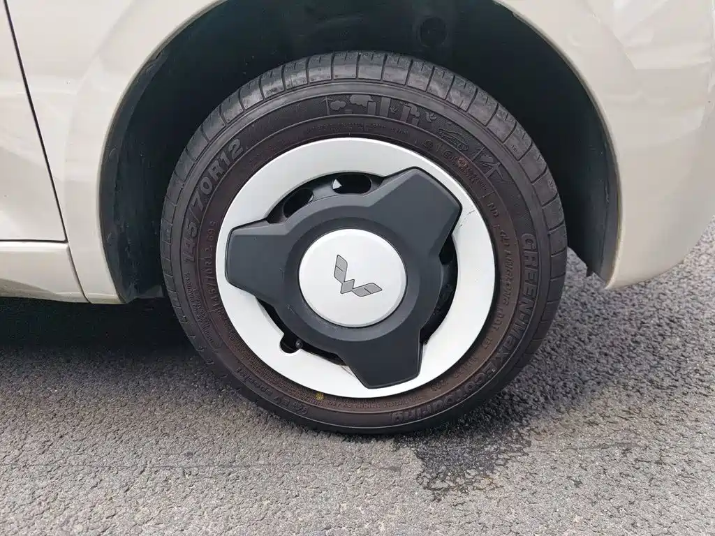Wuling MINIEV — миниатюра 8