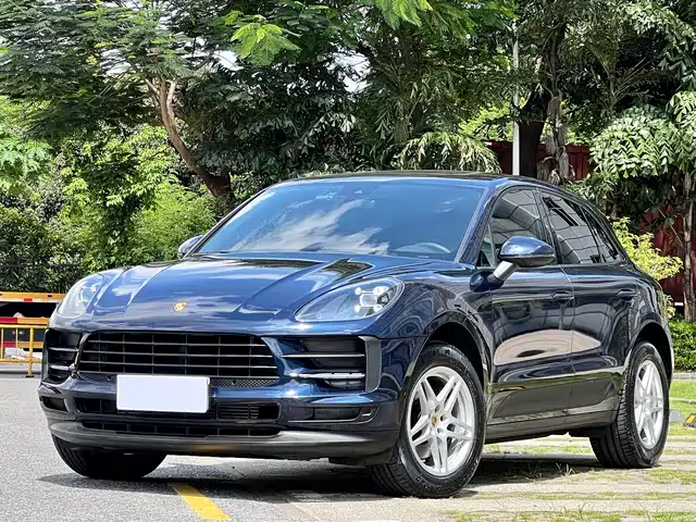 PORSCHE MACAN 2020
