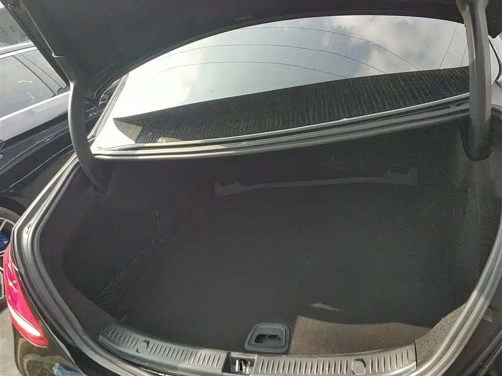 Mercedes-Benz E-Class E 2020 E 260 L