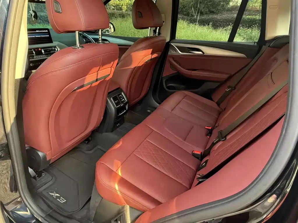 BMW iX3 — миниатюра 10