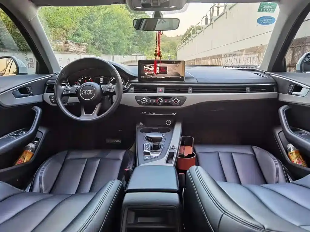 Audi A4L 2017 Plus 40 TFSI