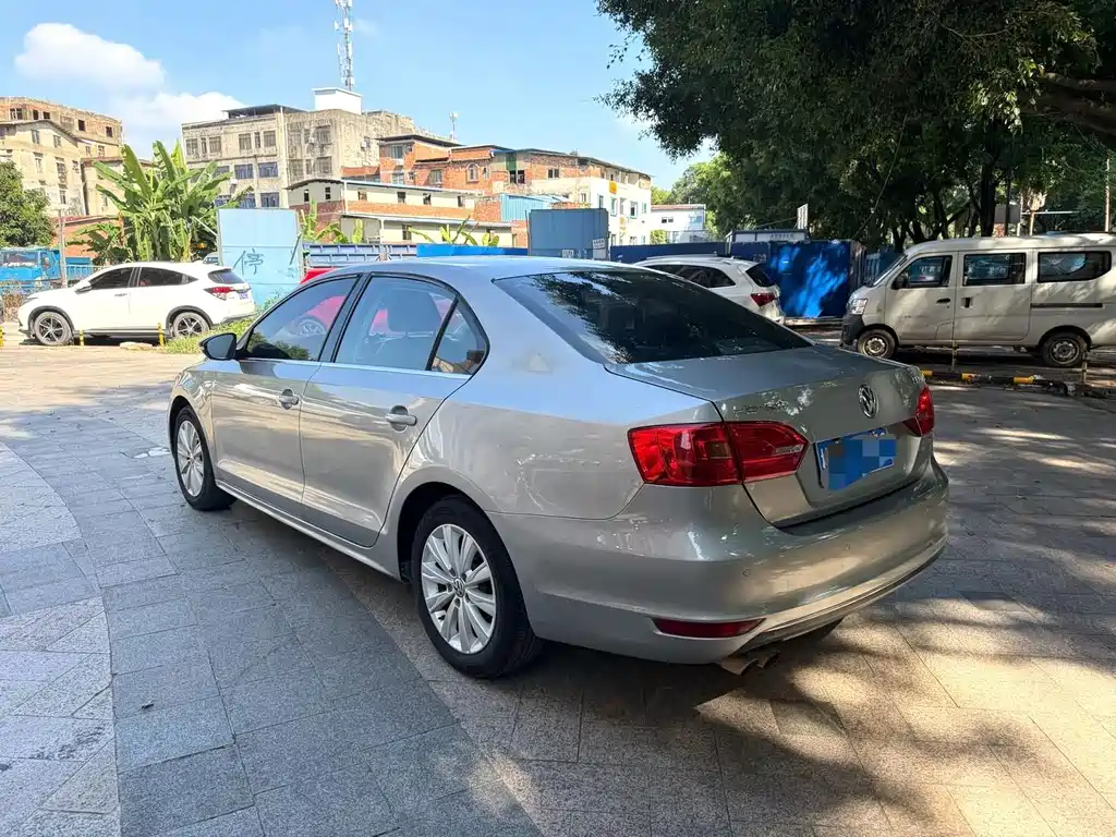 Volkswagen Sagitar — миниатюра 4