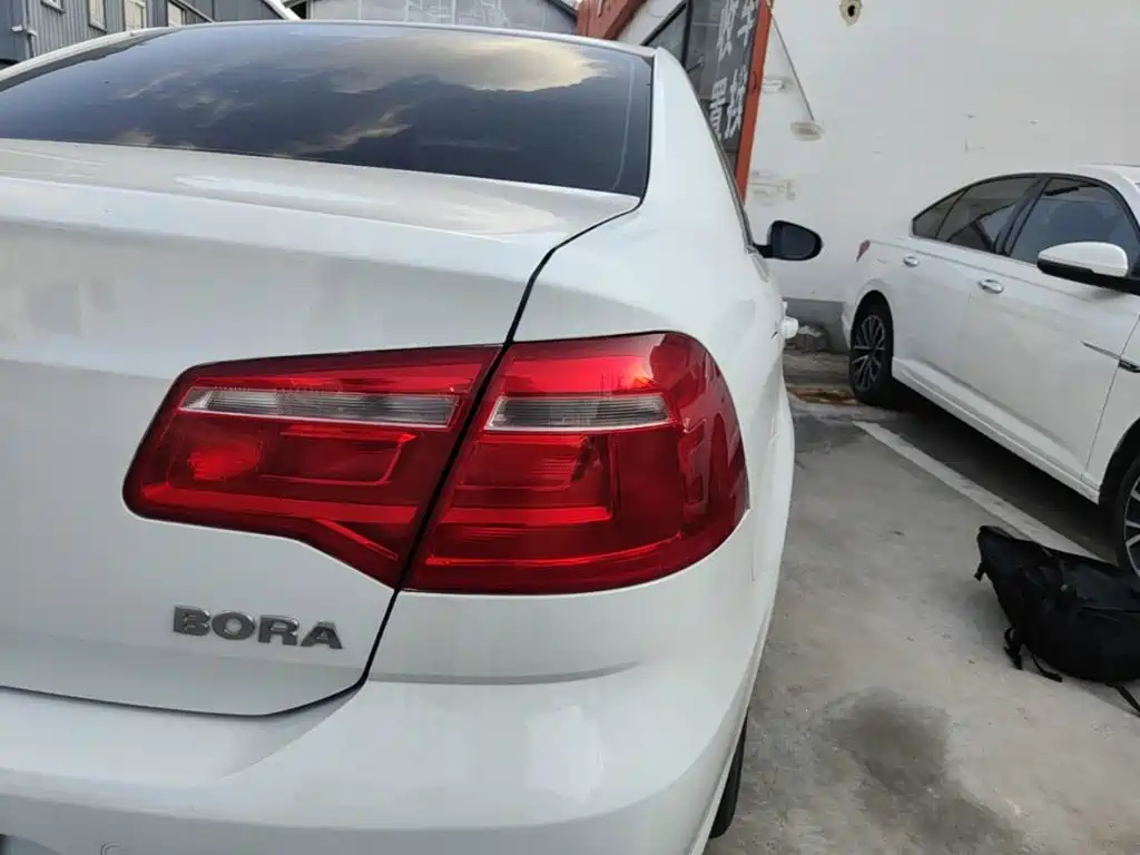 Volkswagen Bora — миниатюра 8
