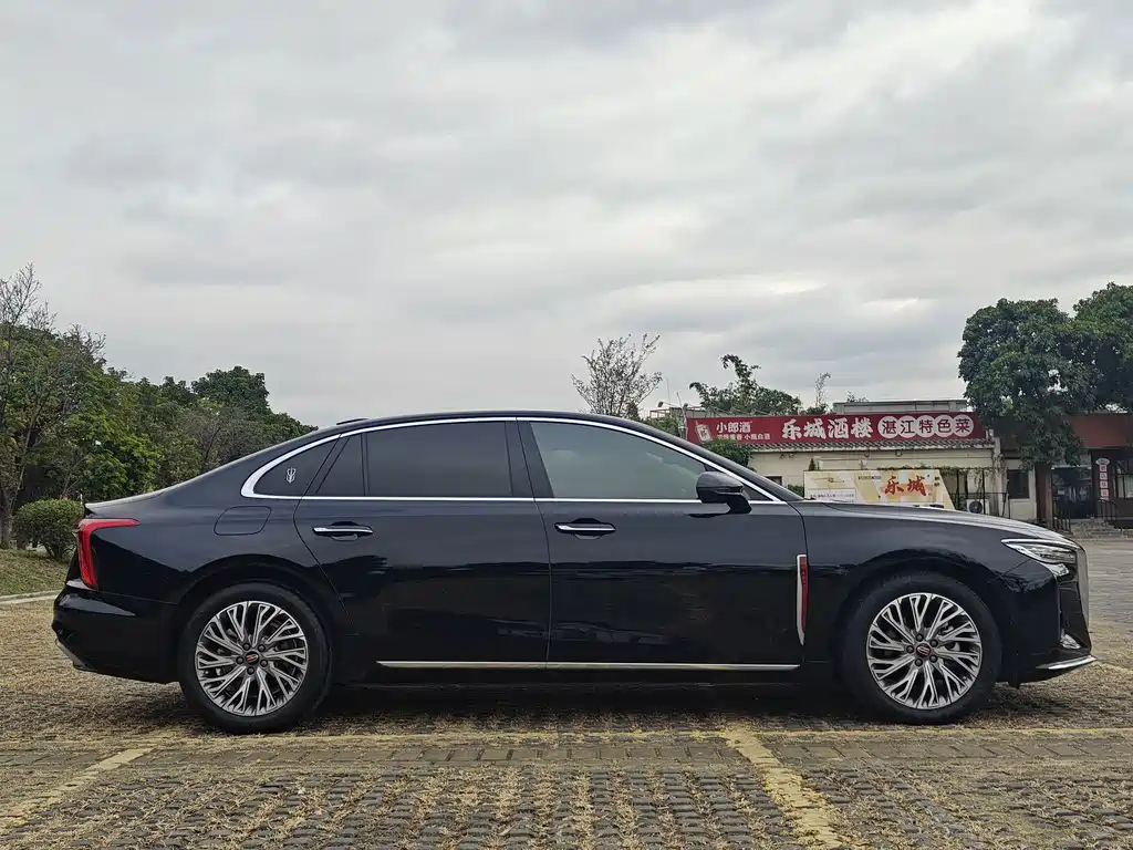 Hongqi Hongqi H5 — миниатюра 4