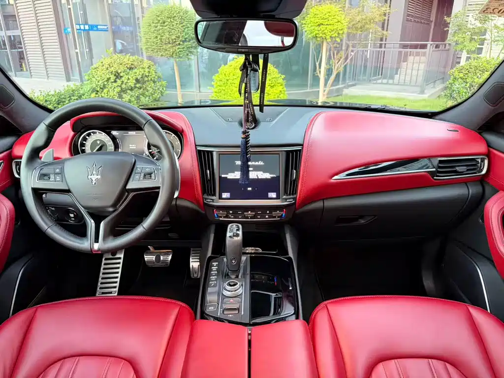 Maserati Levante — миниатюра 8
