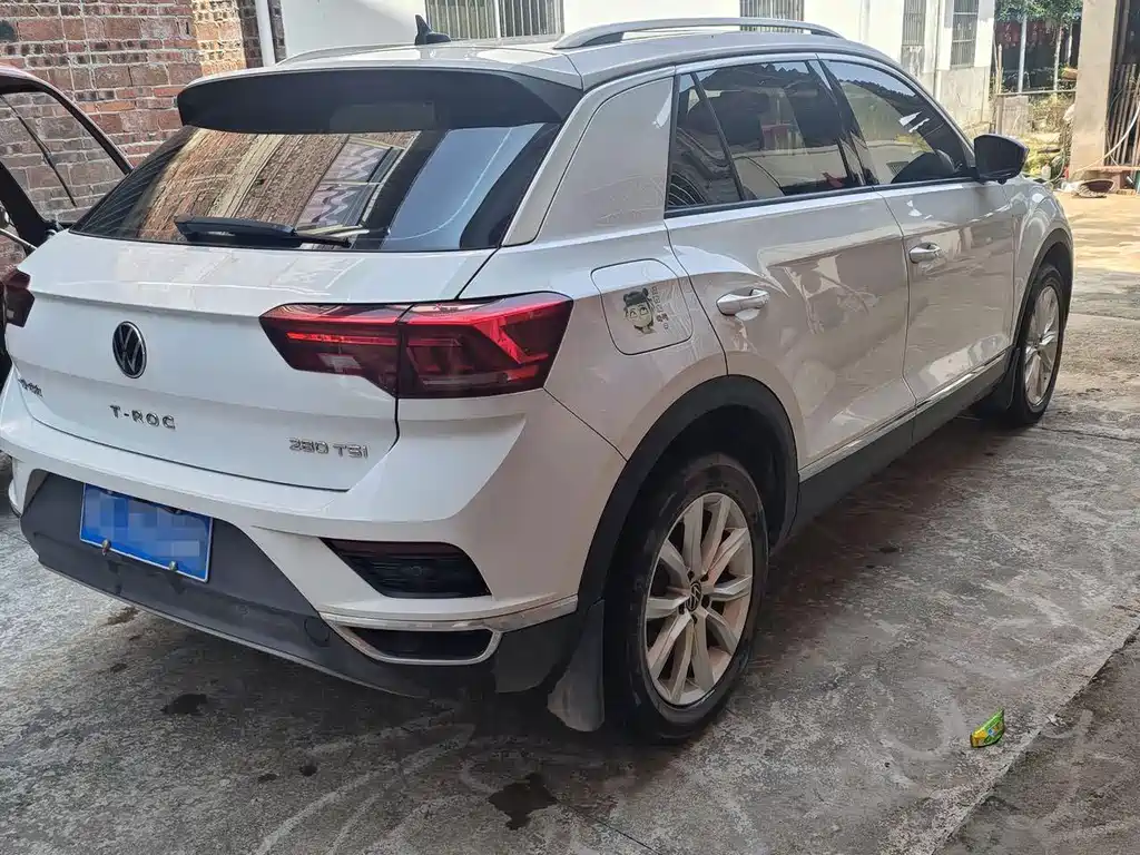 Volkswagen T-Roc — миниатюра 4