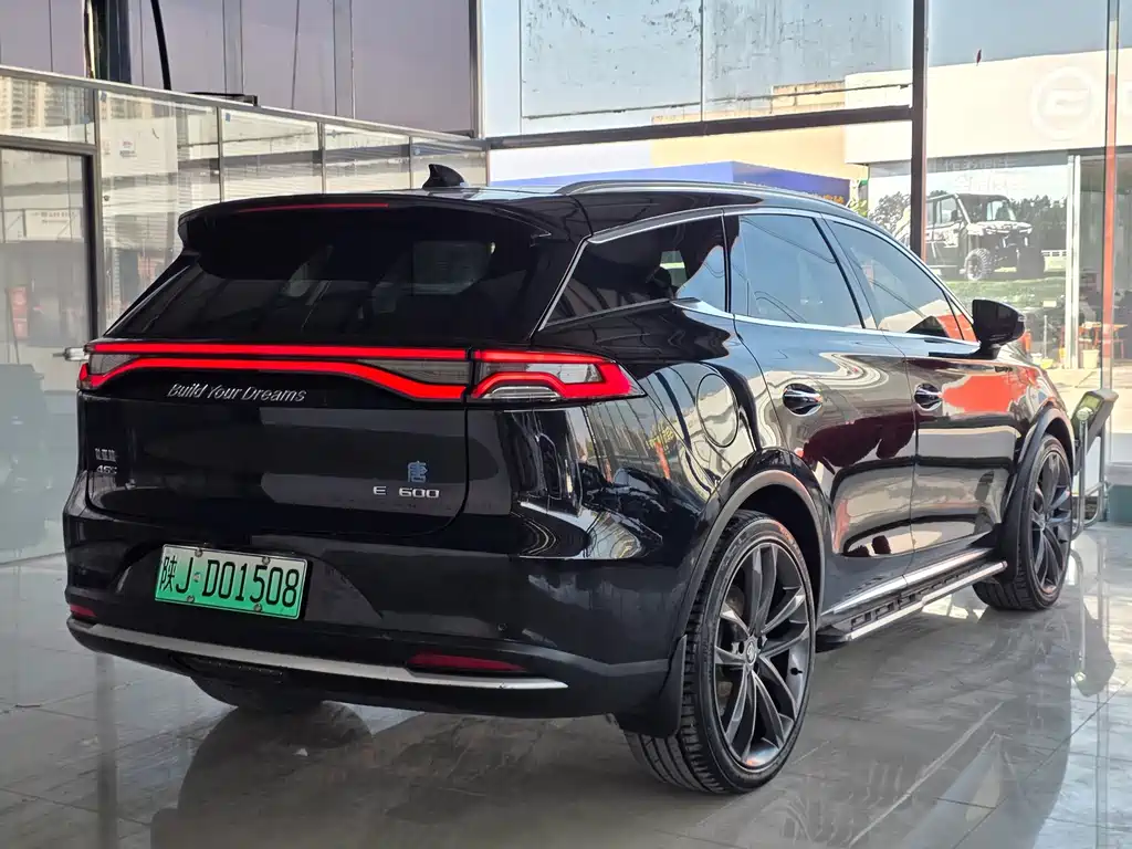 BYD Tang New Energy — миниатюра 17