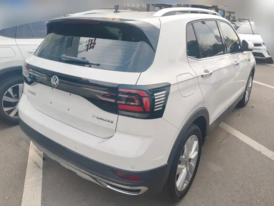 Volkswagen T-Cross — миниатюра 3