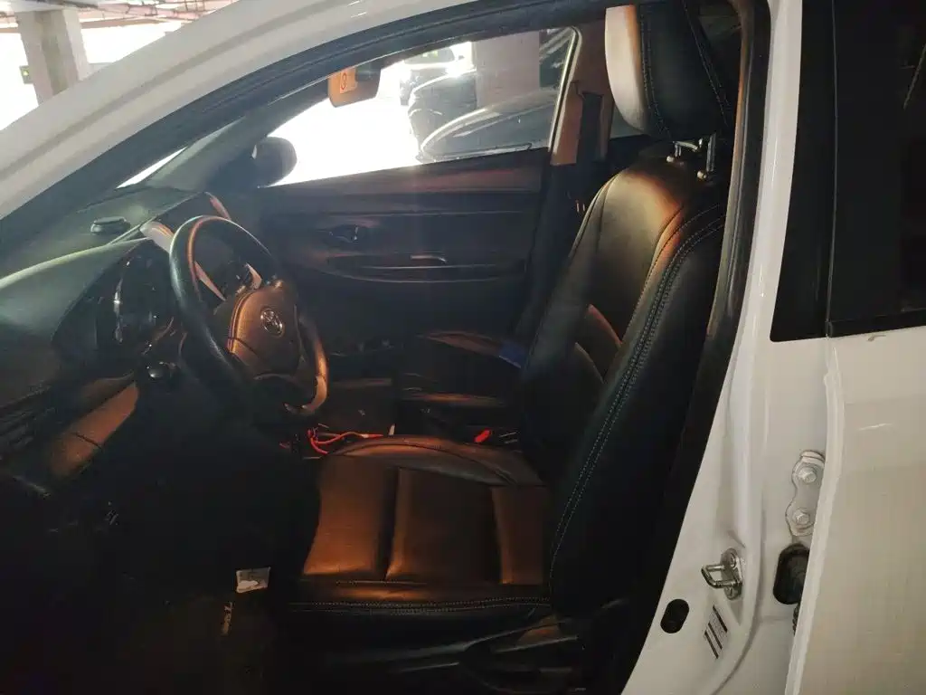 Toyota Yaris L — миниатюра 11