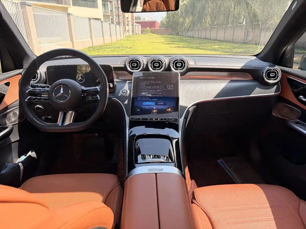 Mercedes-Benz GLC — миниатюра 7