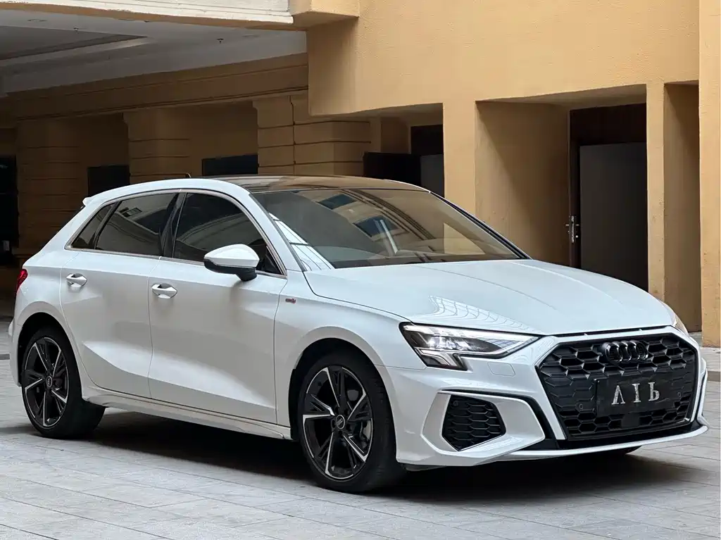 Audi A3 - фото 21