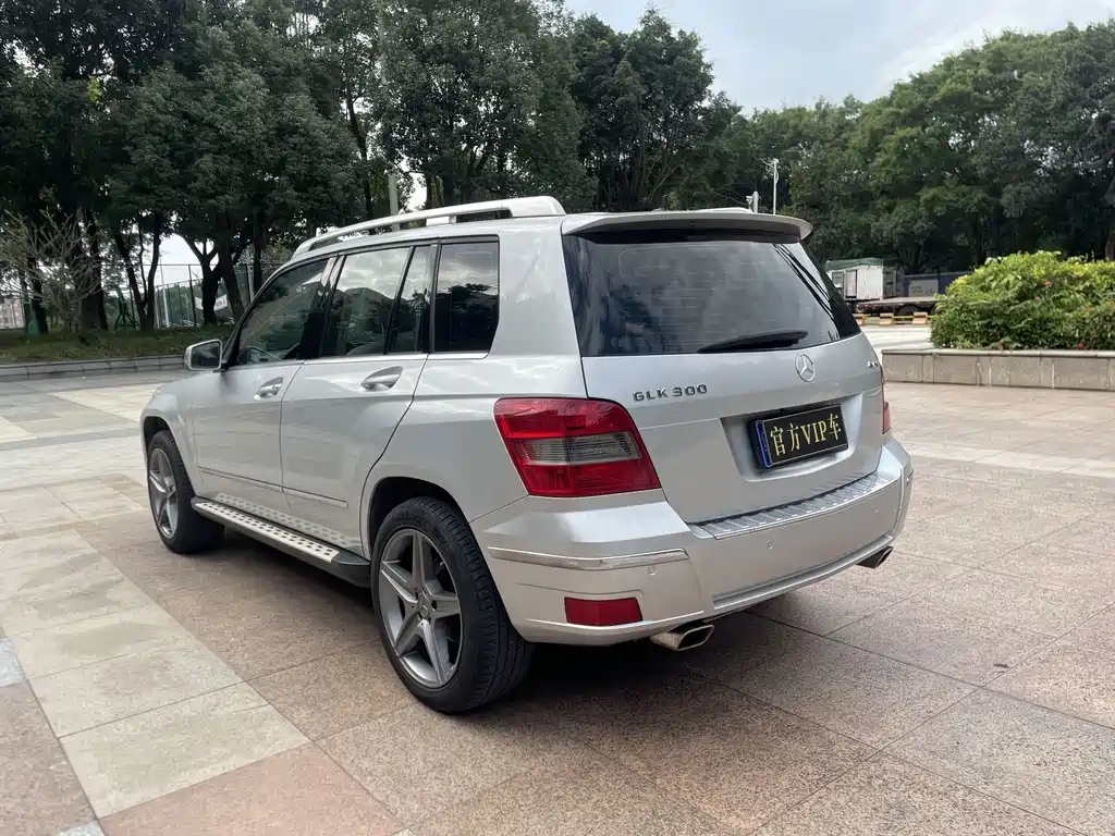 Mercedes-Benz GLK-Class (Import) — миниатюра 4