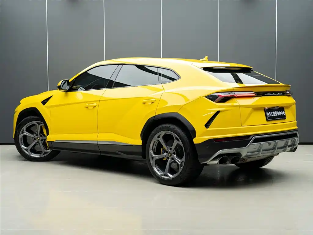 Lamborghini Urus 2018 4.0T V8