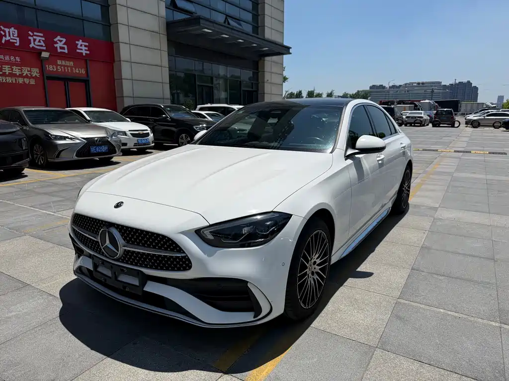 Mercedes-Benz C-Class 2022
