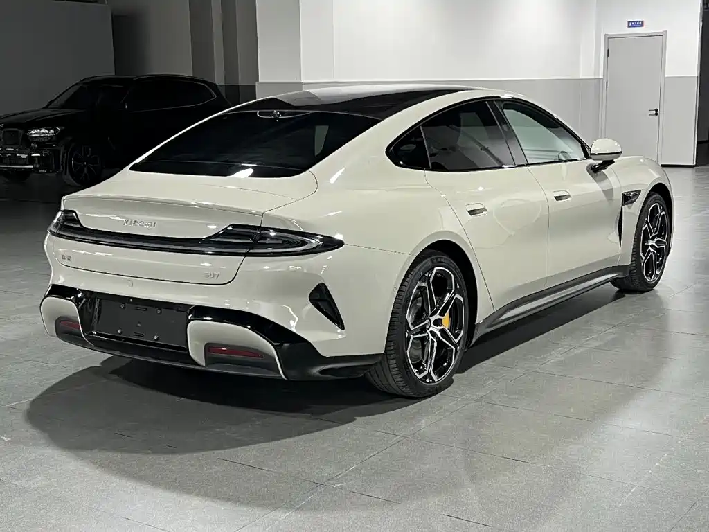 XIAOMI CAR XIAOMI SU7