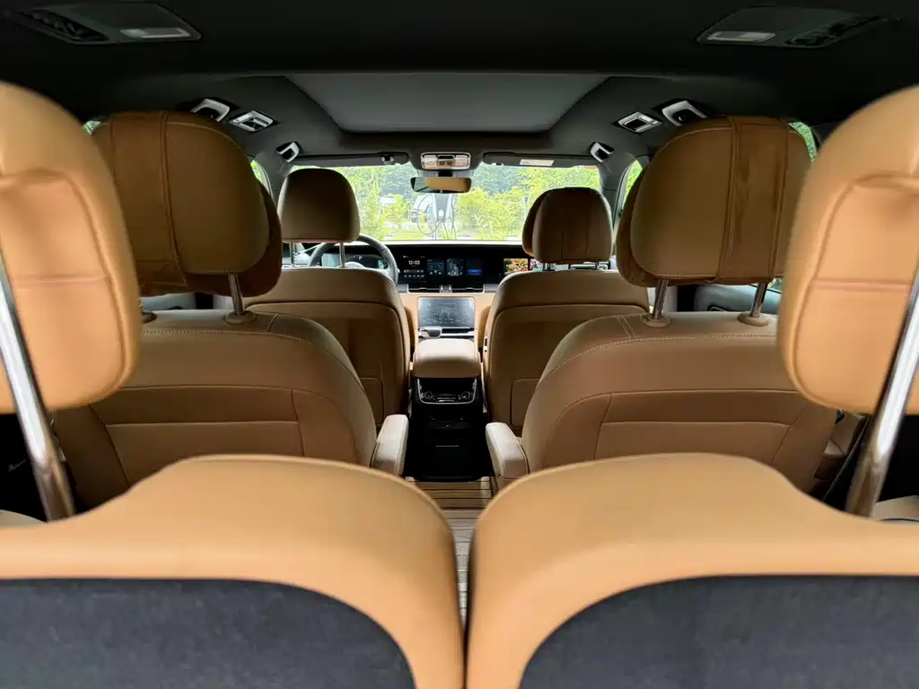 Li Auto Li ONE — миниатюра 9