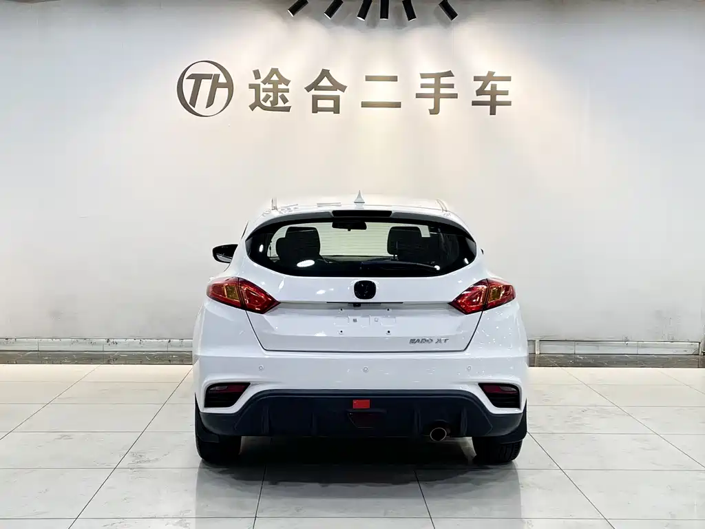 Changan Eado XT 1.6L Manual Handsome Type, фото 5