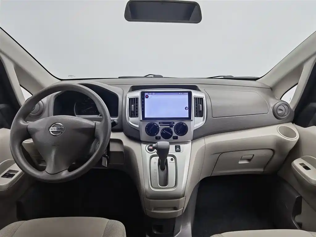 Nissan NV200 2014 1.6L CVT Luxury IV