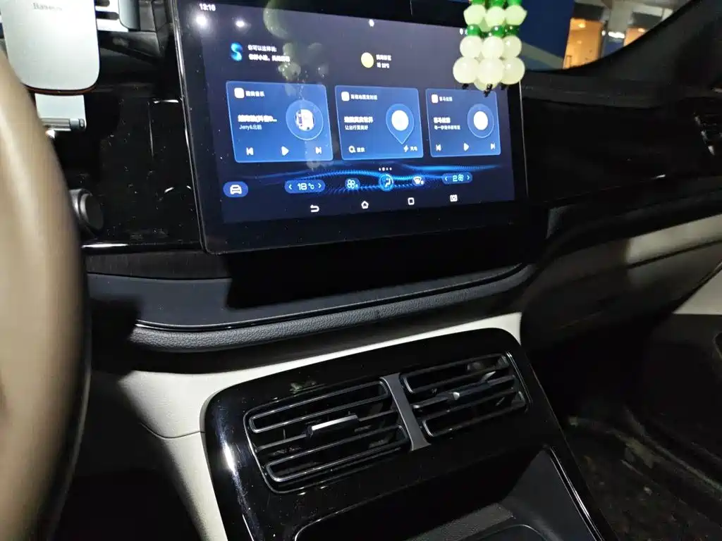 BYD Qin PLUS — миниатюра 9