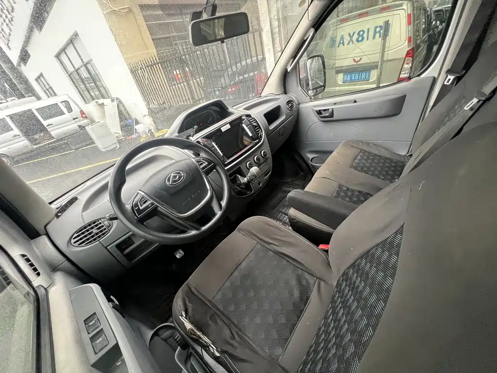 SAIC MAXUS XINTU V80