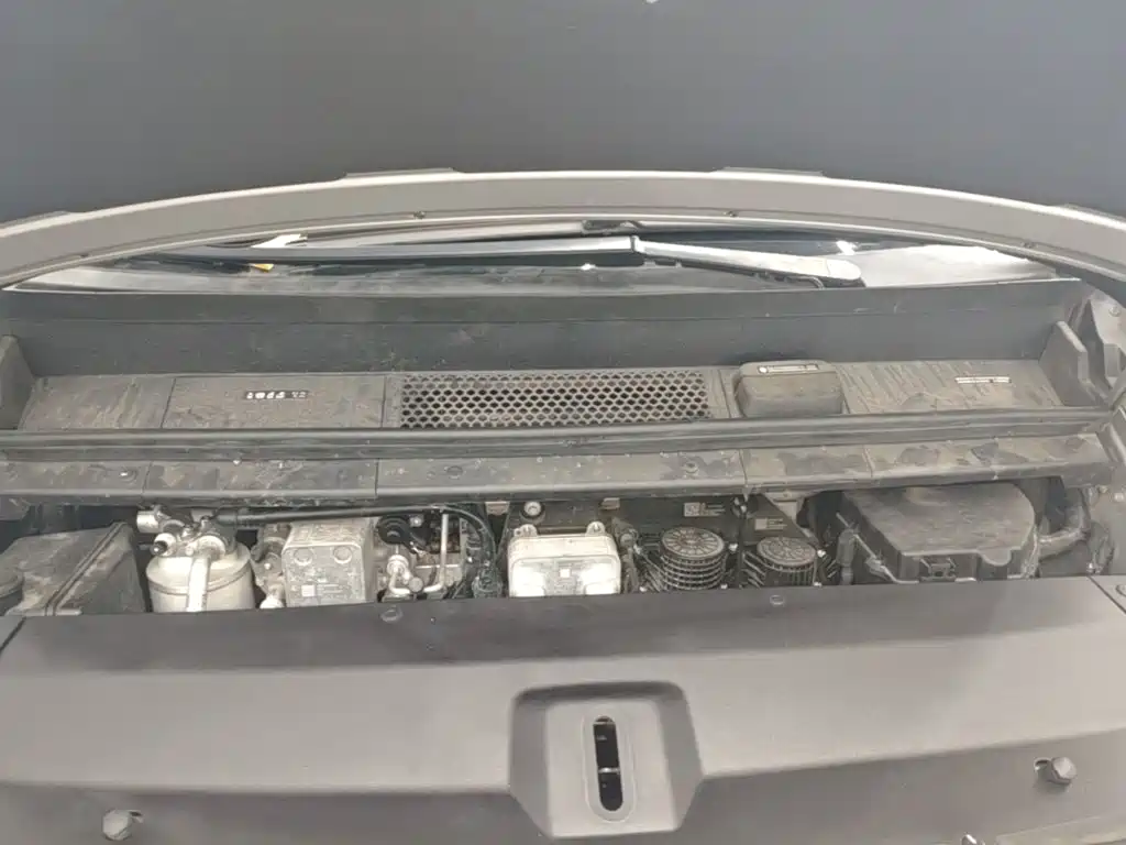 Li Auto Li MEGA — миниатюра 20