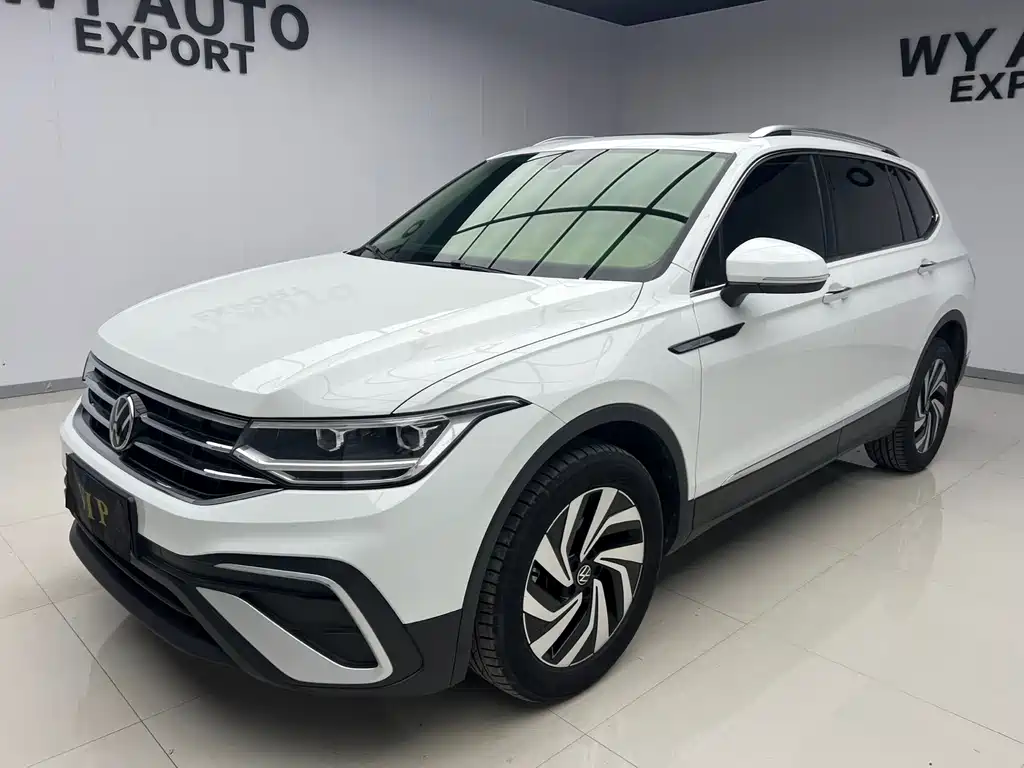 Volkswagen Tiguan L 2023