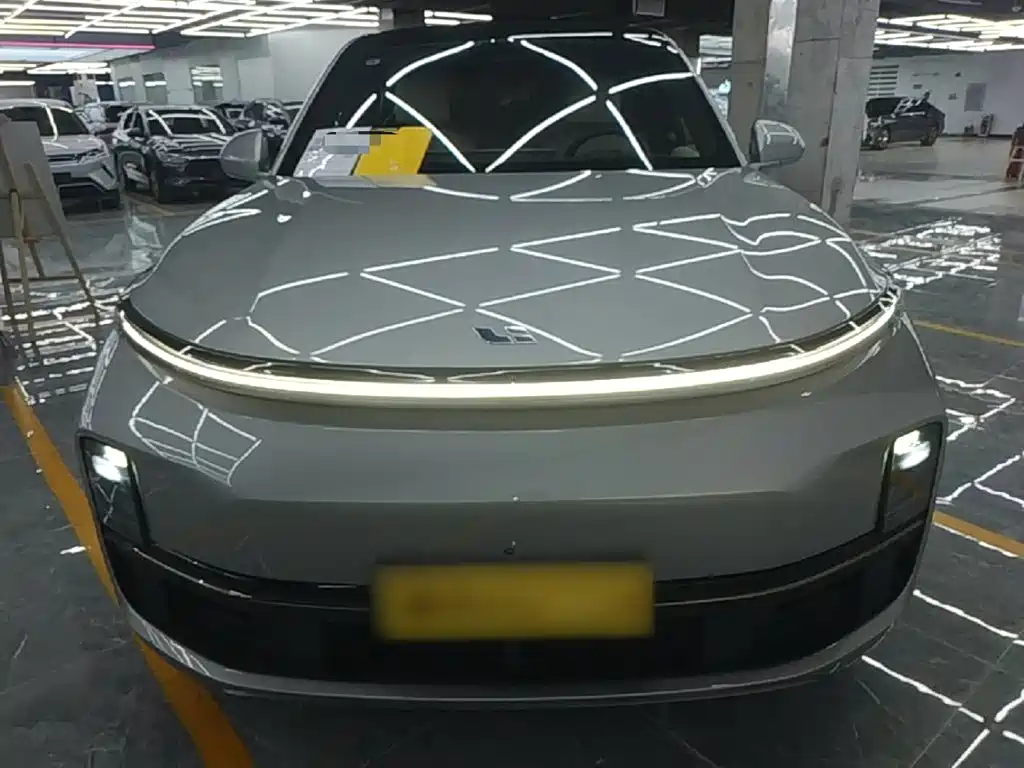 Li Auto Li L8 — миниатюра 3