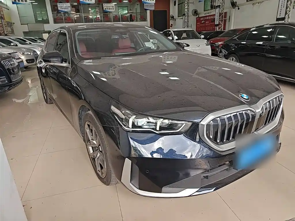 BMW 5 Series 5 2024 530Li Lead Luxury