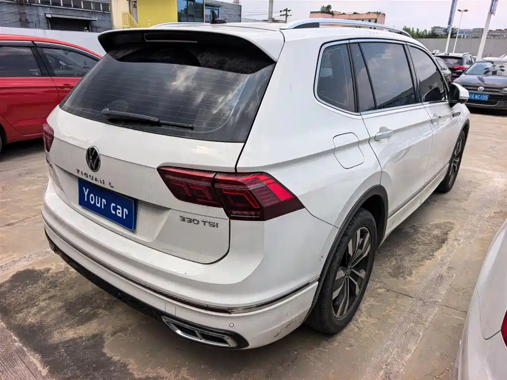 Volkswagen Tiguan L L 2022 330TSI AT R-Line