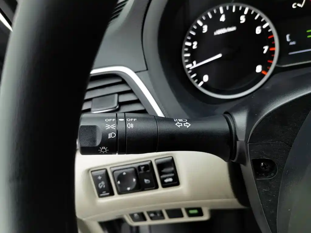 Nissan Sylphy — миниатюра 21