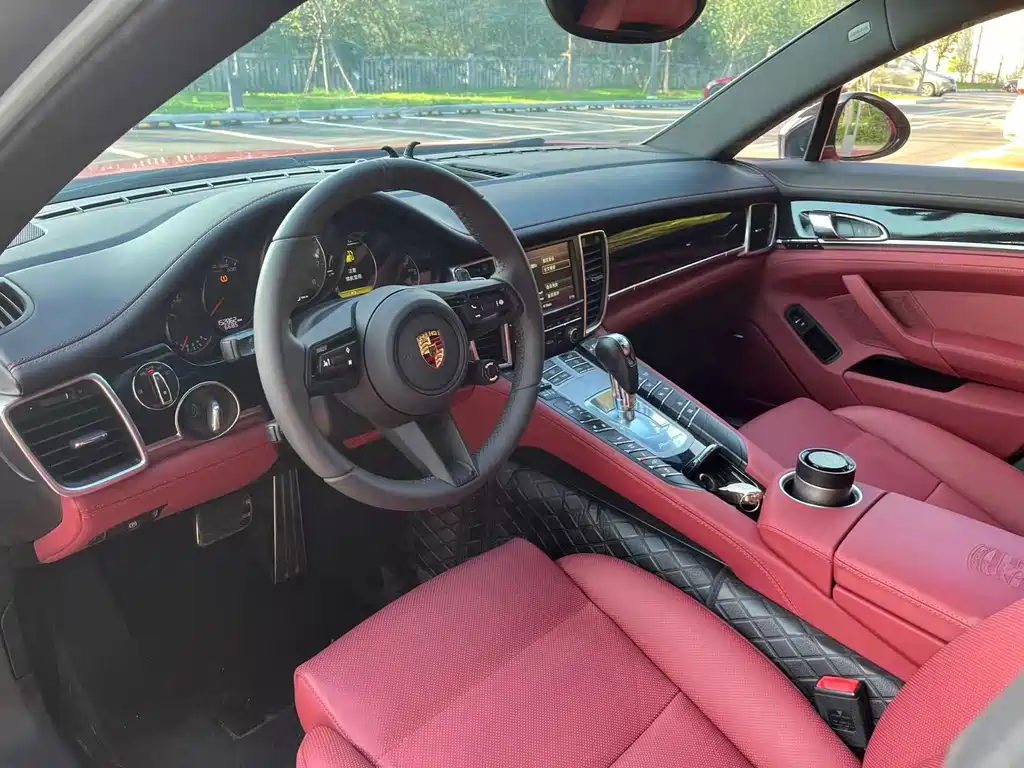 Porsche Panamera — миниатюра 4