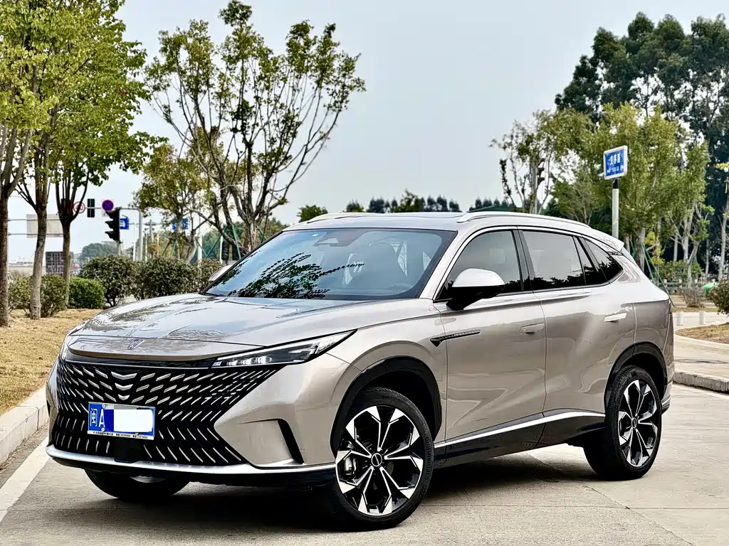 ROEWE RX5