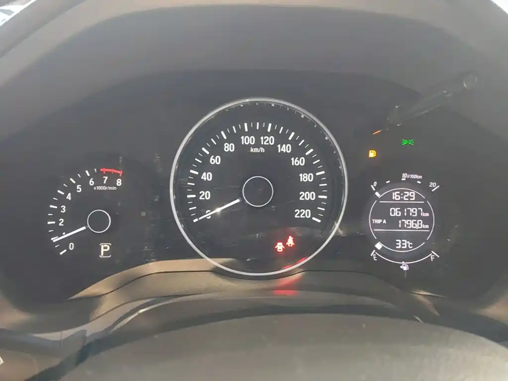 Honda Vezel — миниатюра 12