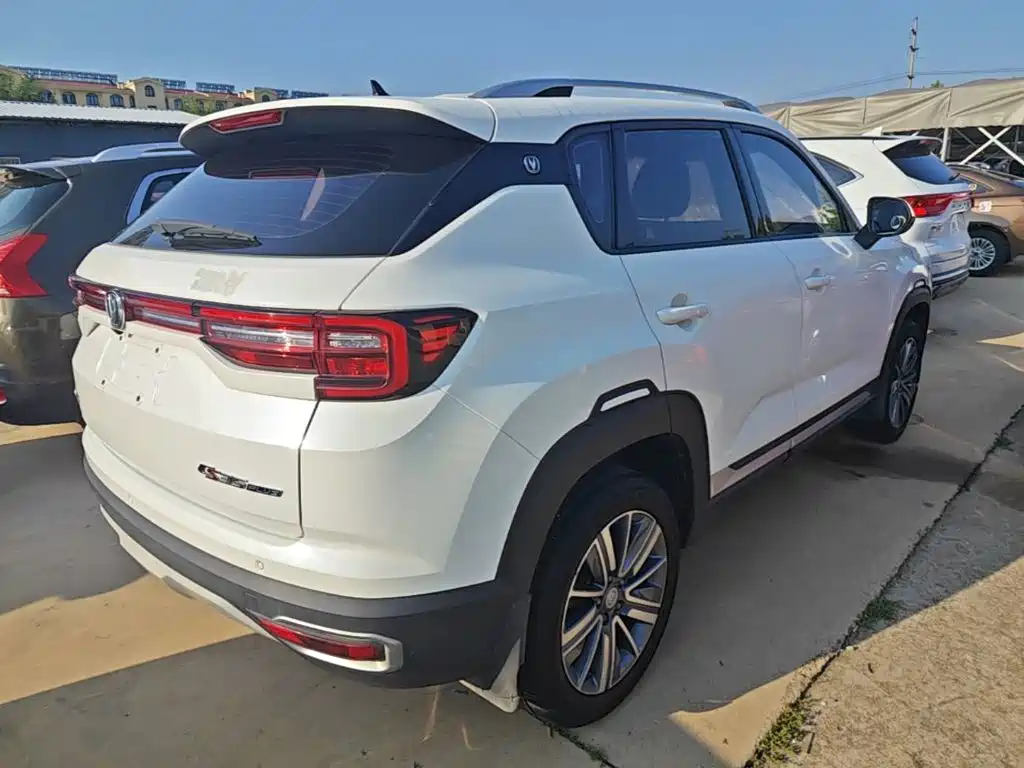 Changan CS35PLUS — миниатюра 7