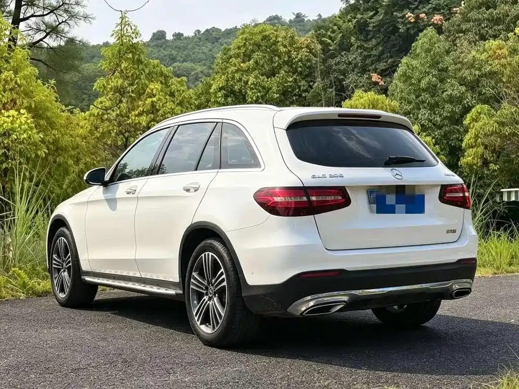 Mercedes-Benz GLC — миниатюра 9