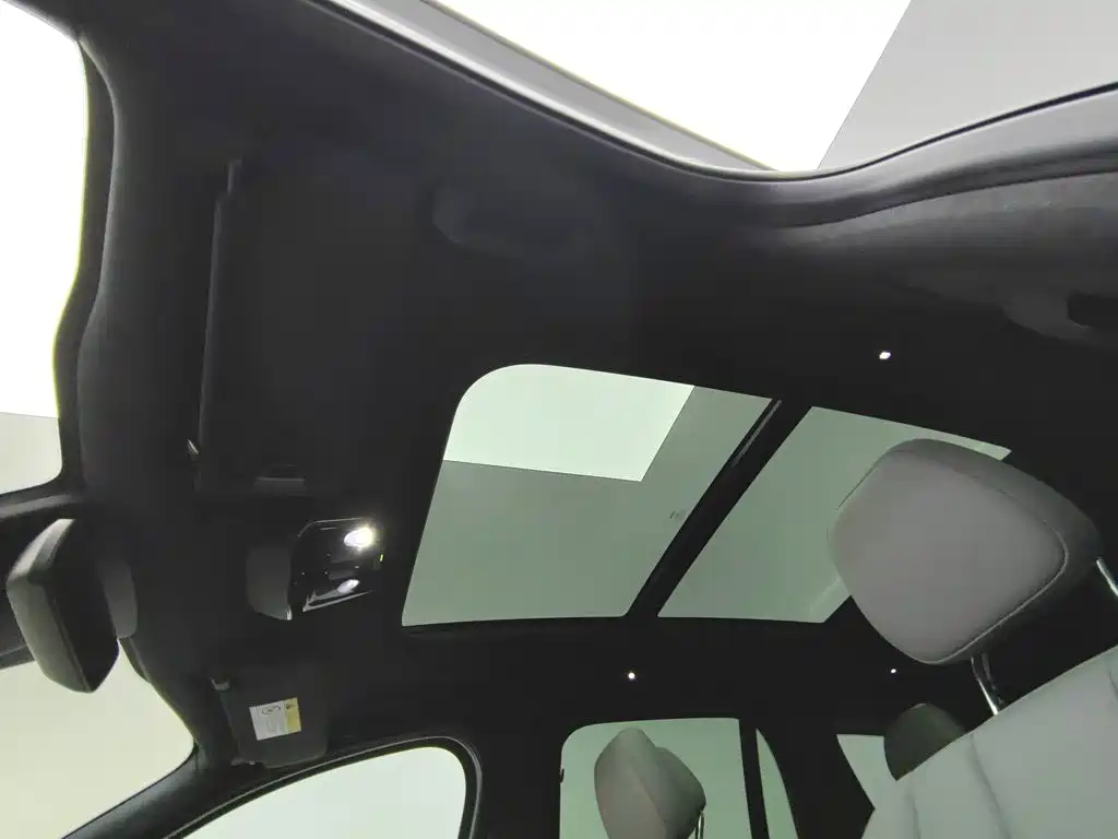 NIO ES8 — миниатюра 14