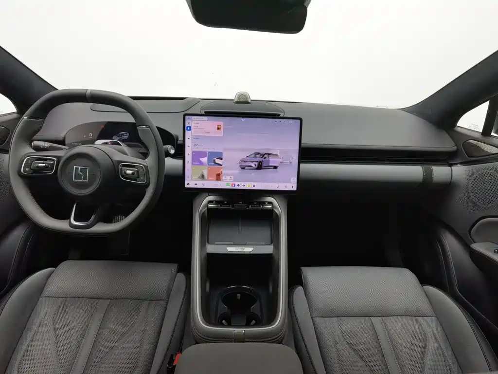 Zeekr 007GT — миниатюра 5