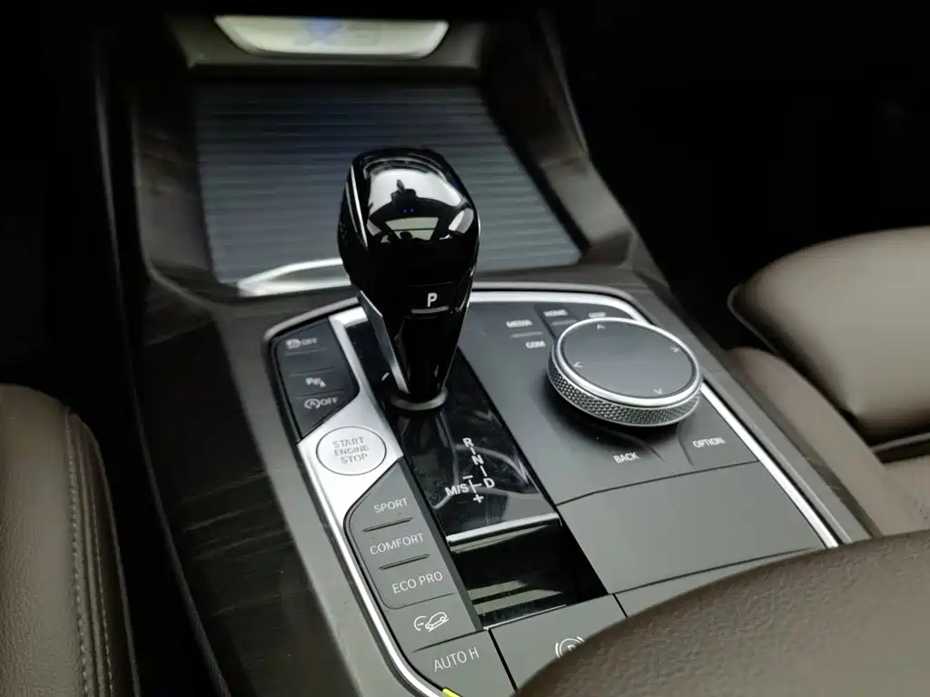BMW X3 — миниатюра 13