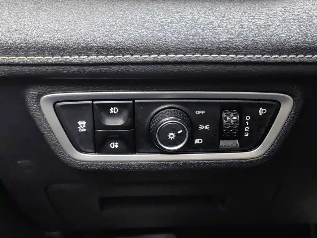 Wuling Victory — миниатюра 21