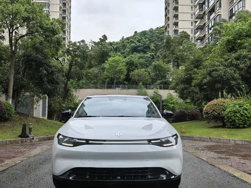 Leapmotor C01 2024 525 Premium