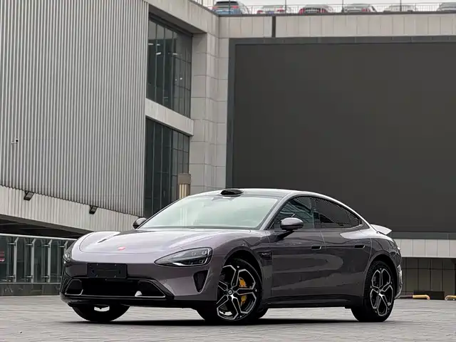 XIAOMI CAR XIAOMI SU7 2024