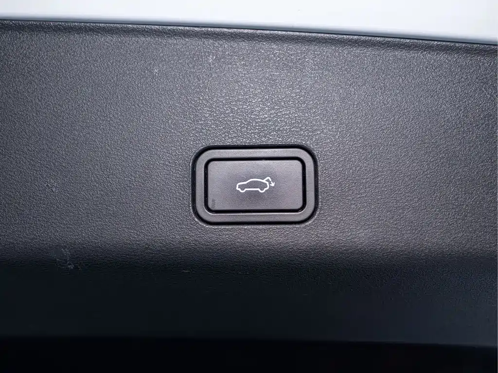 Geely Xingyue L — миниатюра 16