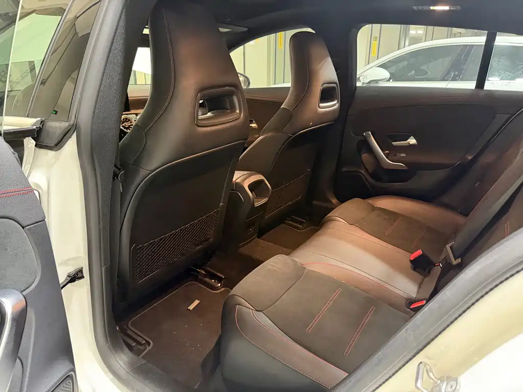 Mercedes-Benz CLA (Import) — миниатюра 9