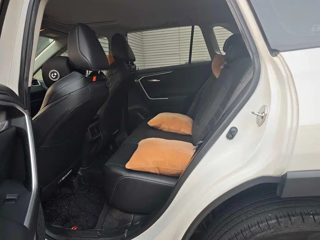 Toyota Wildlander — миниатюра 14