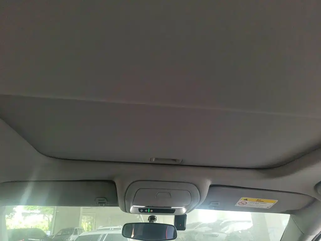 Chevrolet Equinox — миниатюра 9